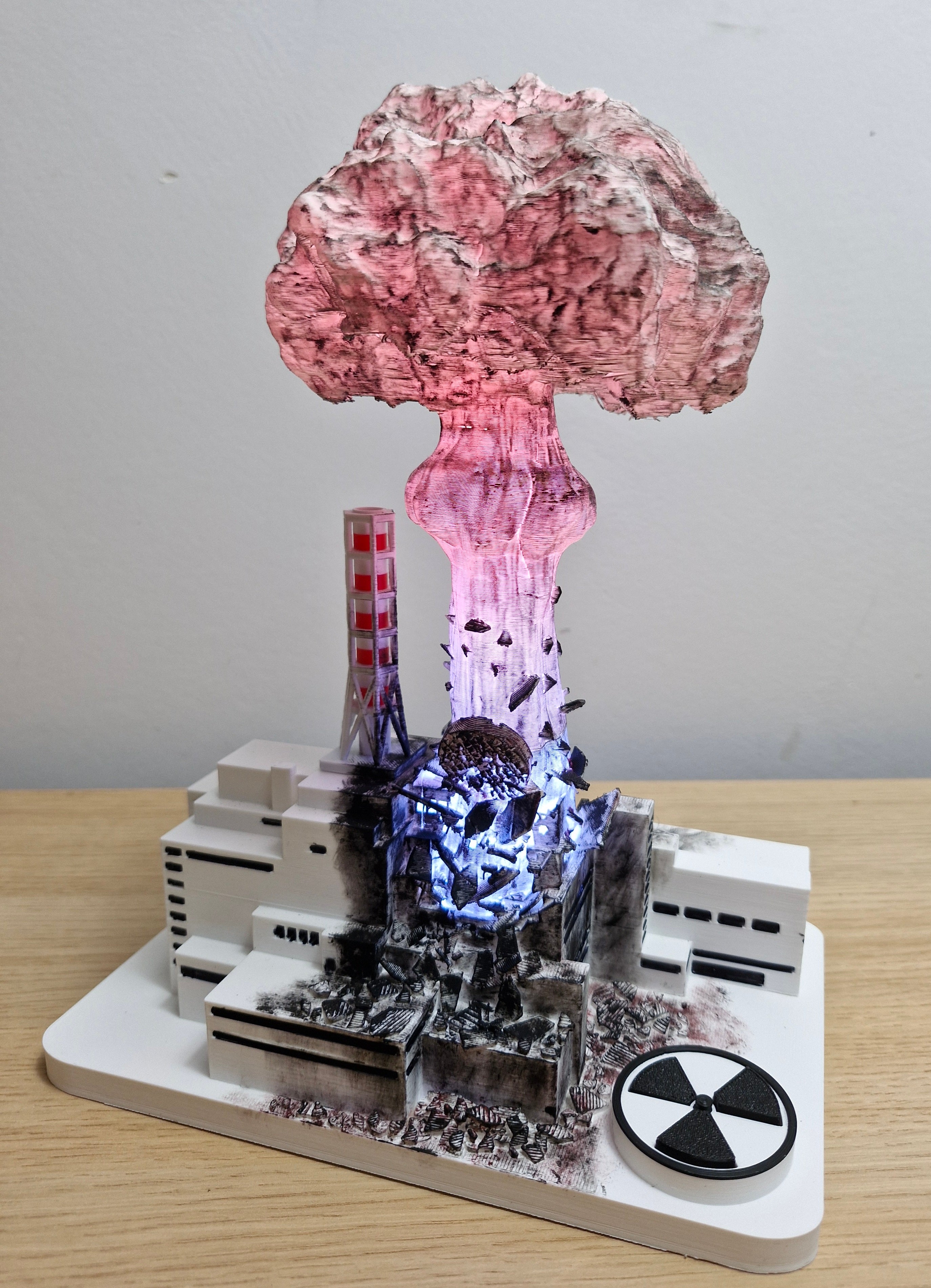 💥 Chernobyl Lamp — Nuclear Explosion Effect - ⚡️ Multiple Lighting Modes