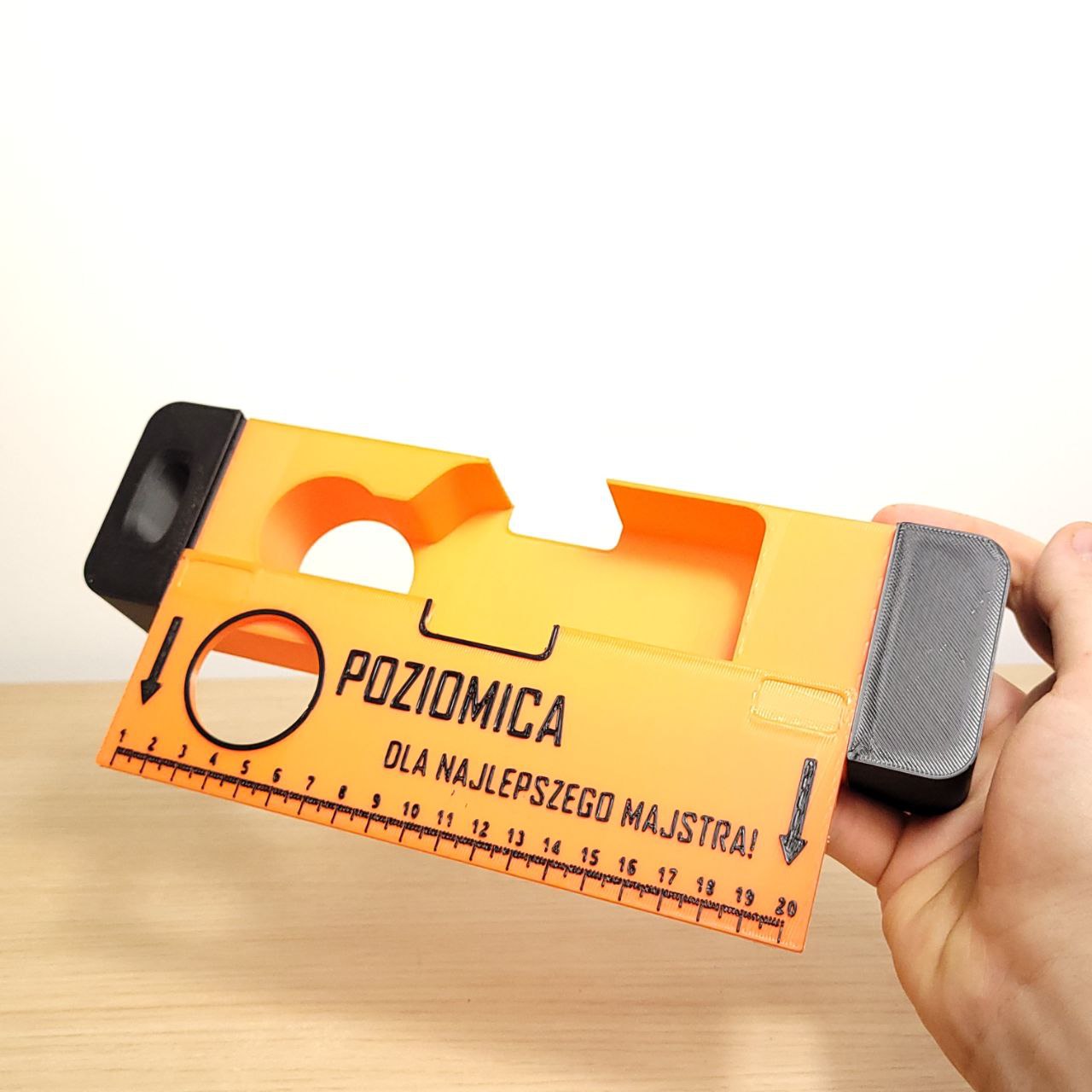 Level with Bottle Slot